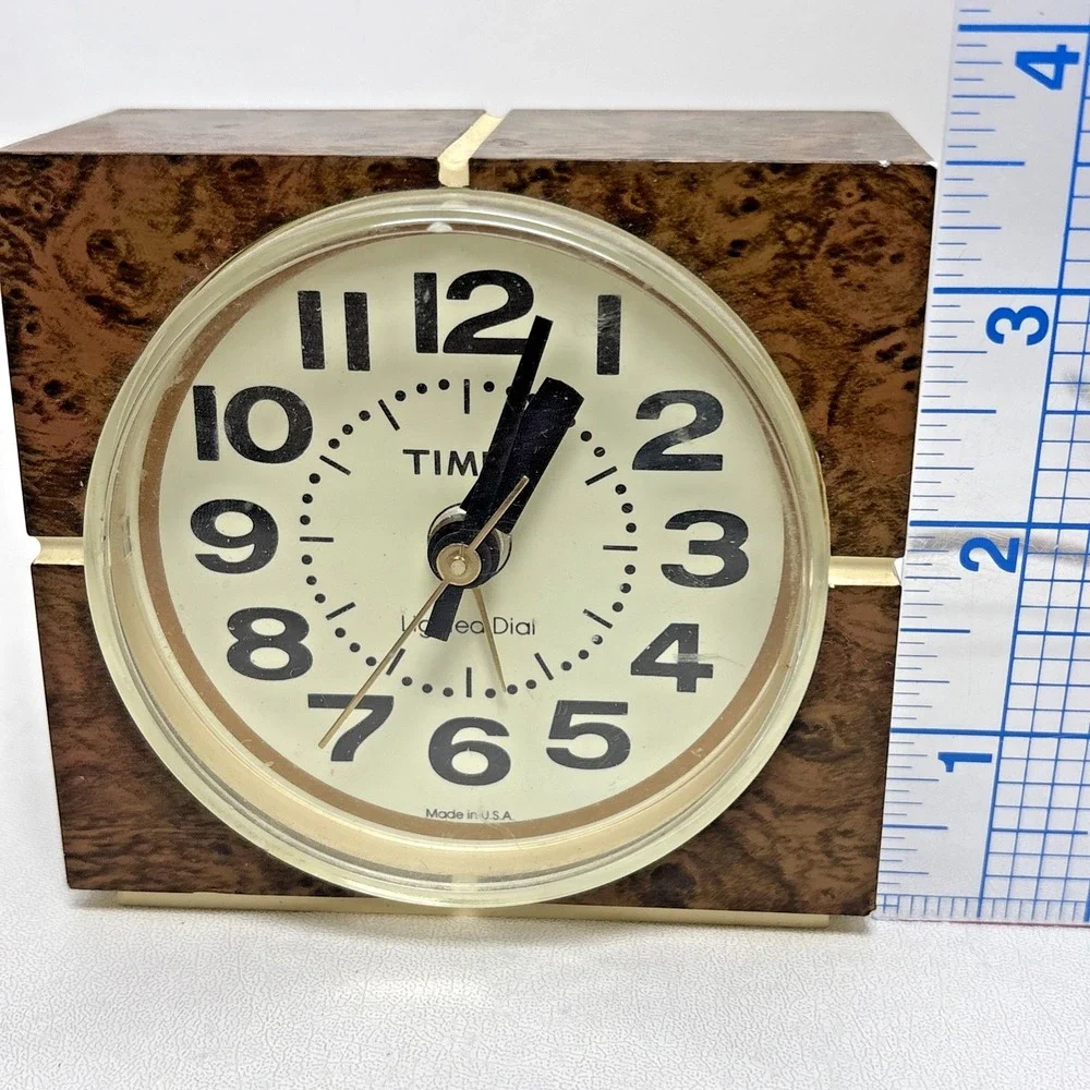 Timex‎ Alarm Clock 1970s Vintage Model 7416-3 Brown Cream No Light